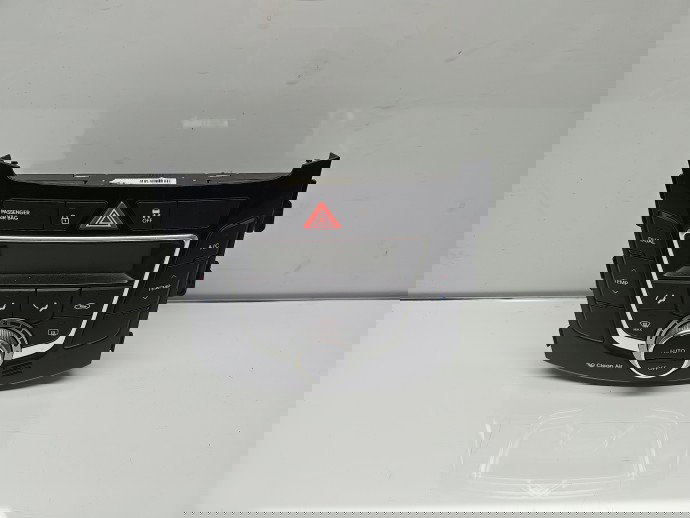  Panou comanda clima Hyundai i30 (GD) [Fabr 2012-2017] 97250-A6570