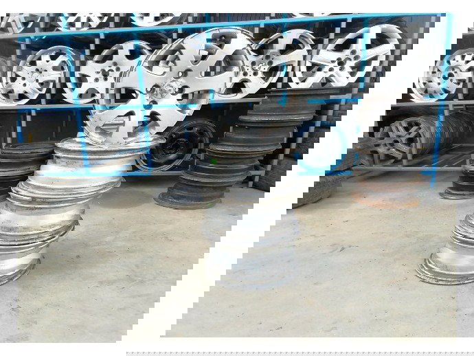 Jante aliaj Peugeot 4x108 R15 ET33