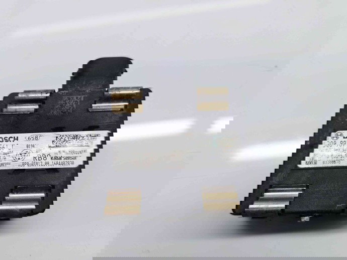  Senzor radar distronic  Volkswagen Passat B8 (3G2) [Fabr 2015-prezent] 3Q0907561C