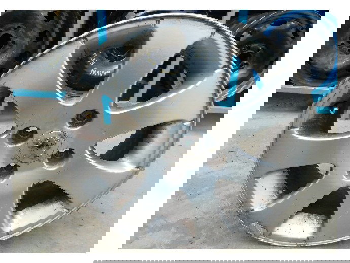 Jante aliaj Peugeot 4x108 R15 ET33