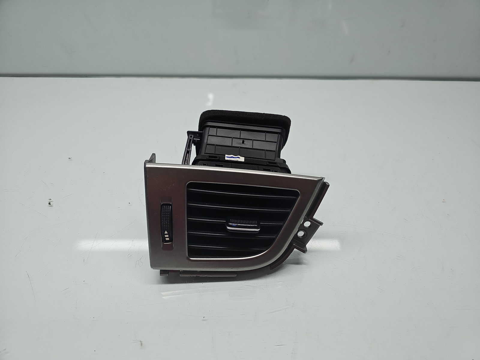 Grila aerisire stanga Hyundai i30 (GD) [Fabr 2012-2017] 97480-A6000RDR - imagine 1