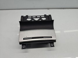  Scrumiera AUDI A3 Sportback (8PA) [Fabr 2004-2013] Facelift 8P0857951