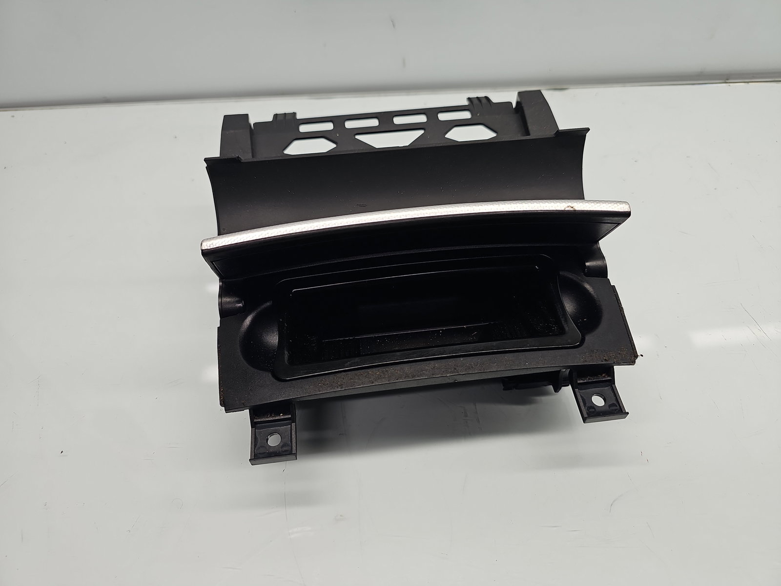 Scrumiera AUDI A3 Sportback (8PA) [Fabr 2004-2013] Facelift 8P0857951 - imagine 2