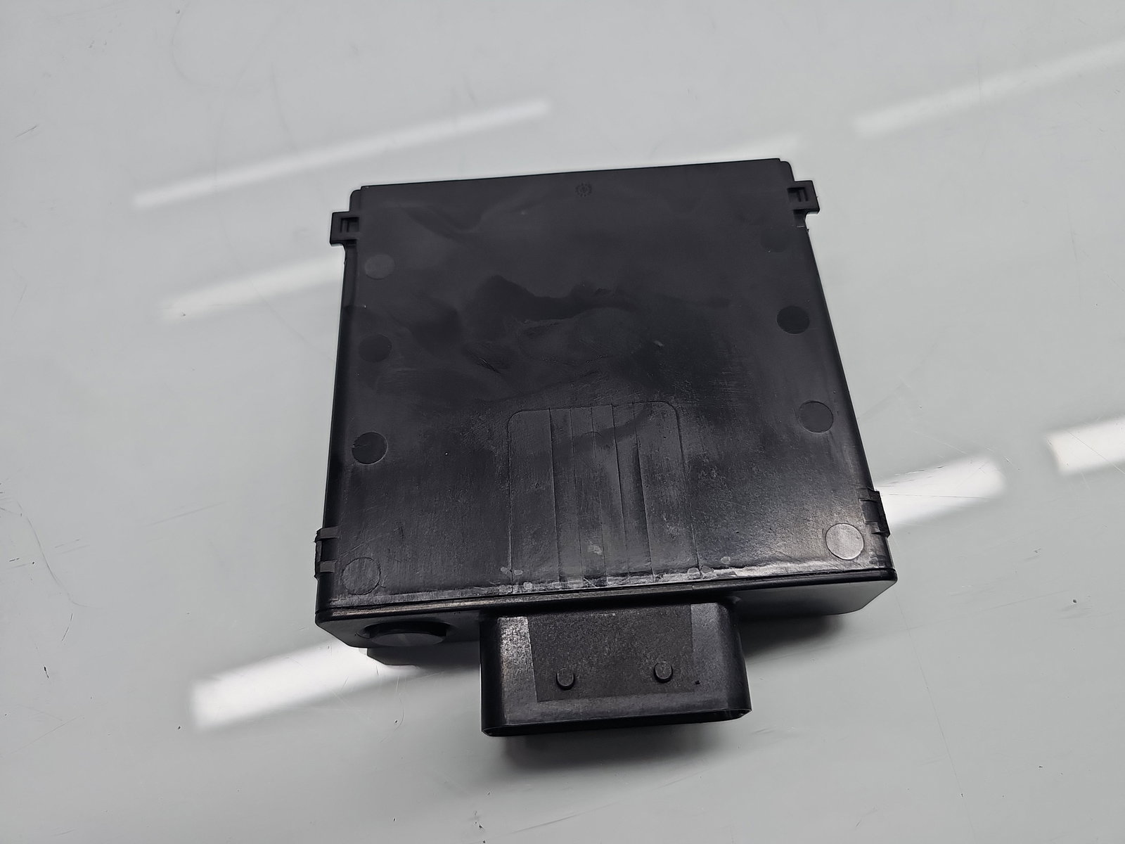 Modul stabilizator tensiune AUDI A3 Sportback (8PA) [Fabr 2004-2013] Facelift 8K0959663D - imagine 3