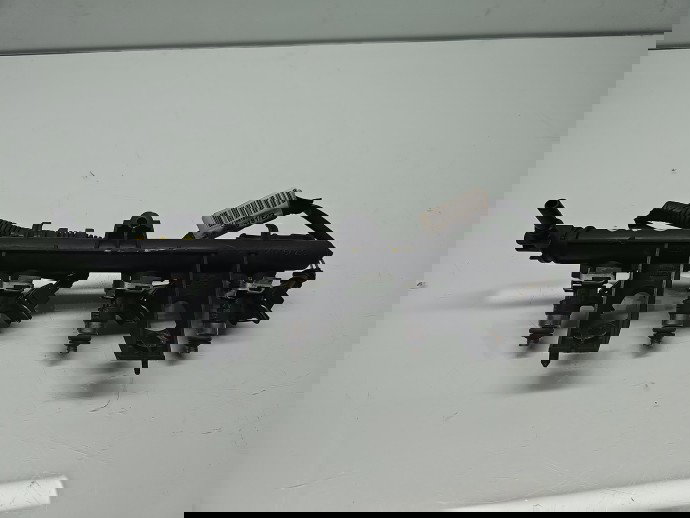 Rampa injectoare Renault Clio 4 (B98) Hatchback [Fabr 2012-2020] 8200367230 1.2 Benz D4F740 55KW / 75CP