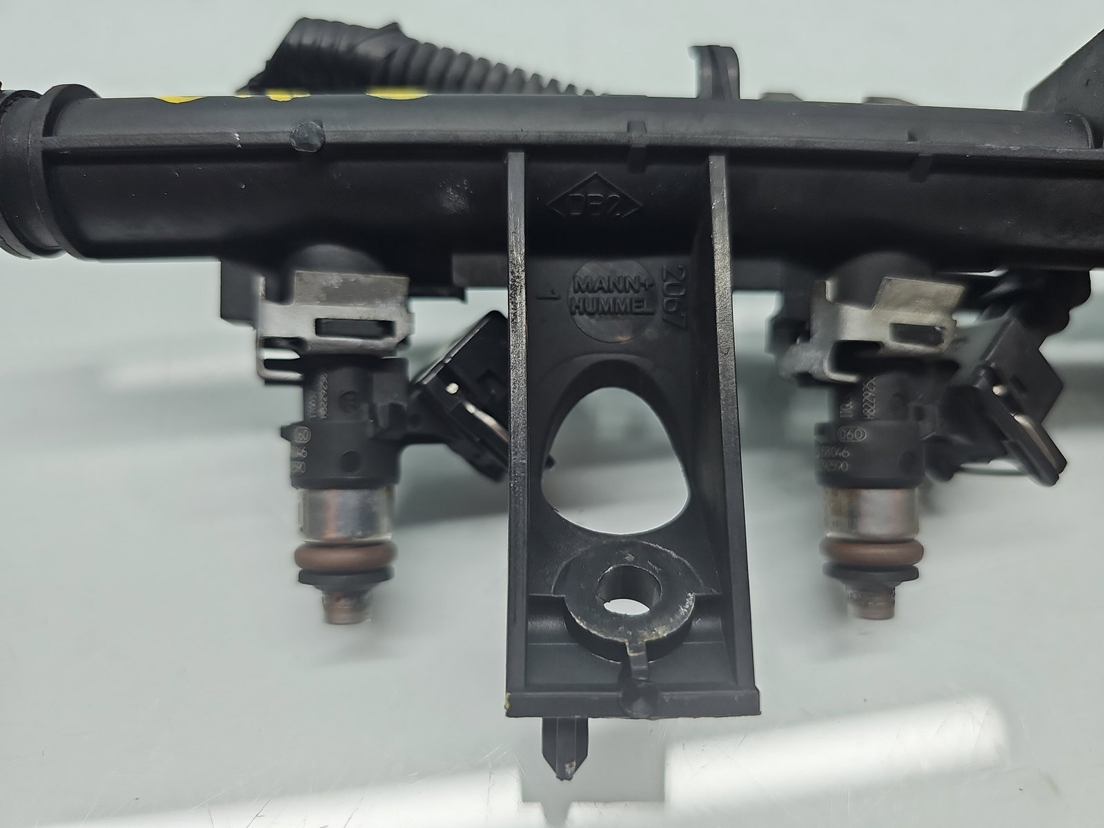 Rampa injectoare Renault Clio 4 (B98) Hatchback [Fabr 2012-2020] 8200367230 1.2 Benz D4F740 55KW / 75CP - imagine 2