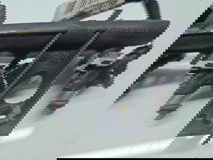 Rampa injectoare Renault Clio 4 (B98) Hatchback [Fabr 2012-2020] 8200367230 1.2 Benz D4F740 55KW / 75CP