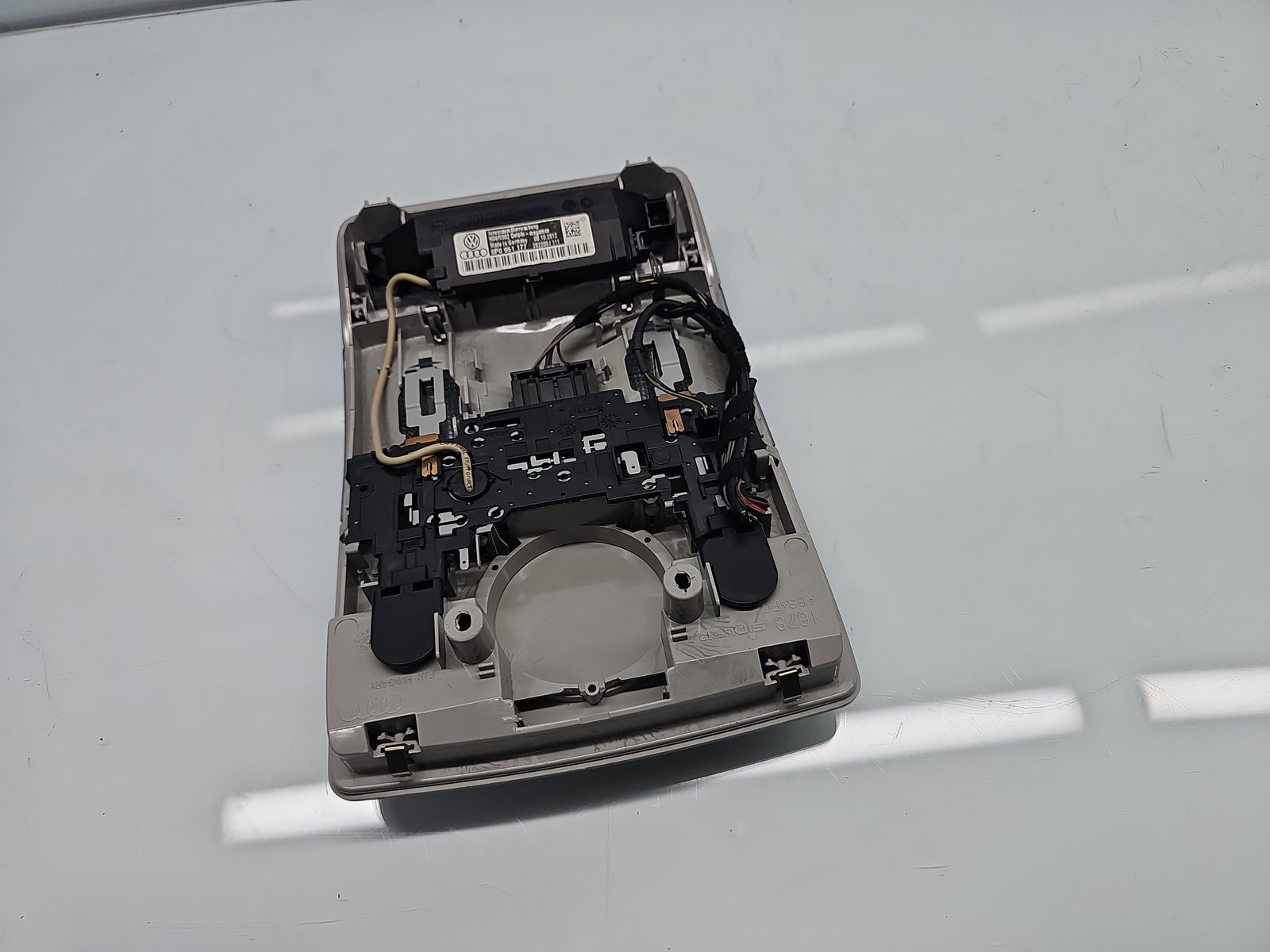 Plafoniera fata AUDI A3 Sportback (8PA) [Fabr 2004-2013] Facelift 8P0947135D - imagine 4