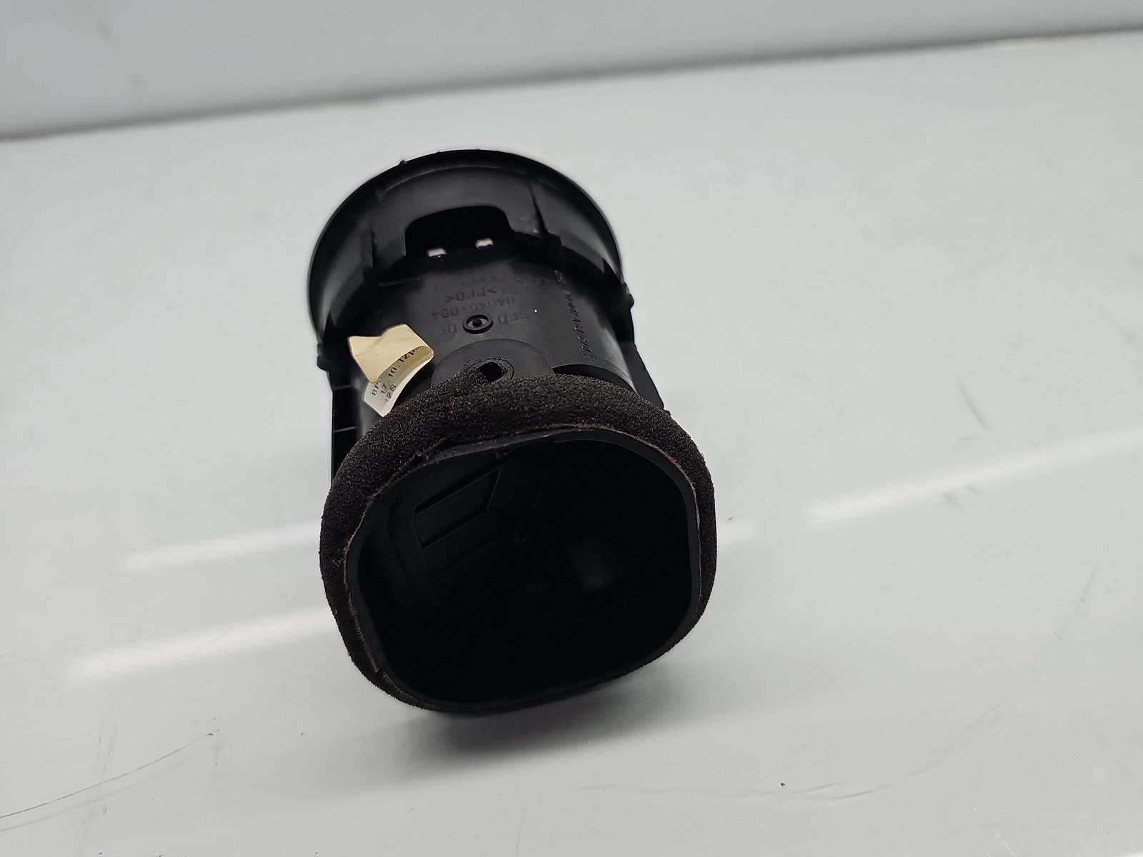 Grila aerisire centrala AUDI A3 Sportback (8PA) [Fabr 2004-2013] Facelift 8P0820901A - imagine 3