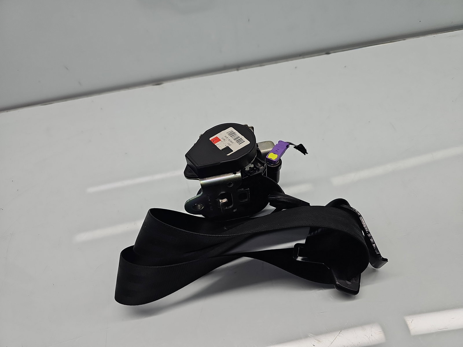 Centura stanga fata AUDI A3 Sportback (8PA) [Fabr 2004-2013] Facelift 8P4857705C - imagine 2