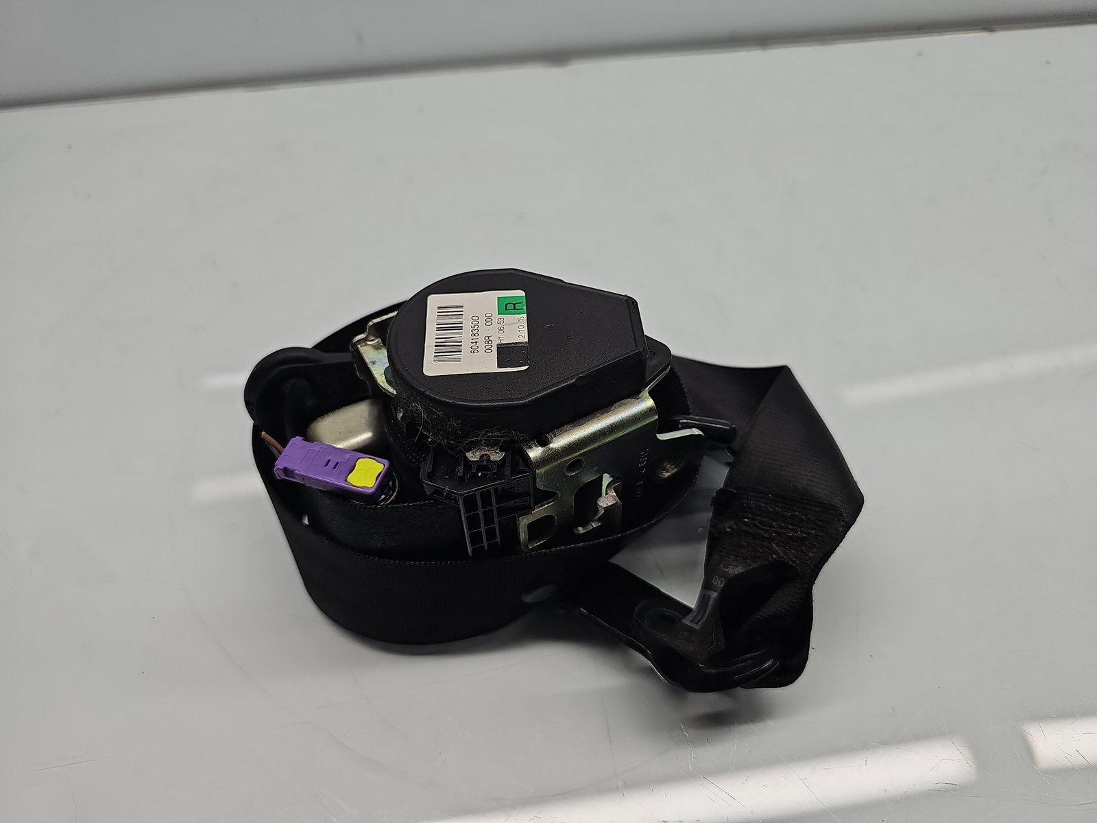 Centura dreapta fata AUDI A3 Sportback (8PA) [Fabr 2004-2013] Facelift 8P4857706D - imagine 1