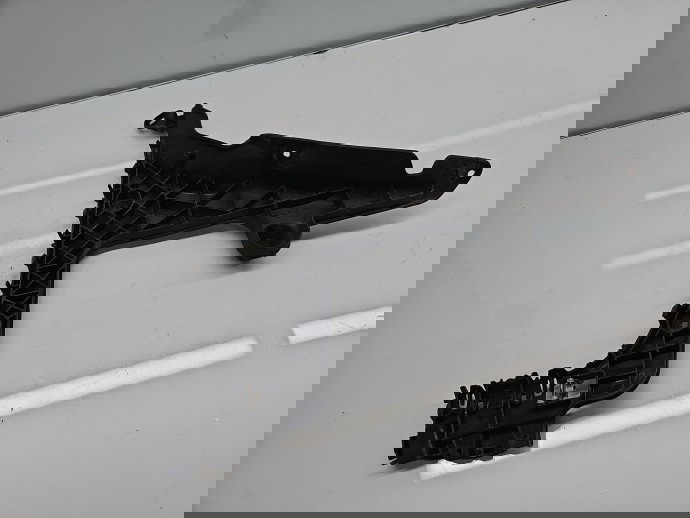 Suport bara dreapta spate AUDI A3 Sportback (8PA) [Fabr 2004-2013] Facelift 8P4807378B