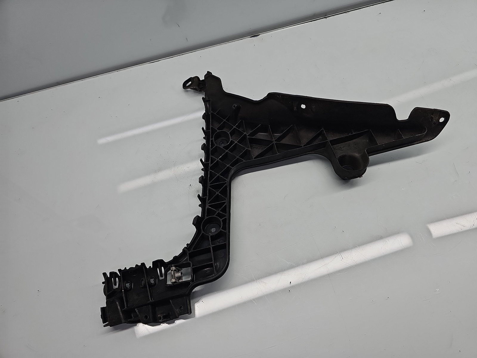 Suport bara dreapta spate AUDI A3 Sportback (8PA) [Fabr 2004-2013] Facelift 8P4807378B - imagine 4