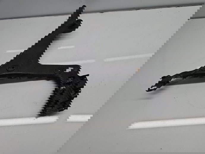 Suport bara stanga spate AUDI A3 Sportback (8PA) [Fabr 2004-2013] Facelift 8P4807377B