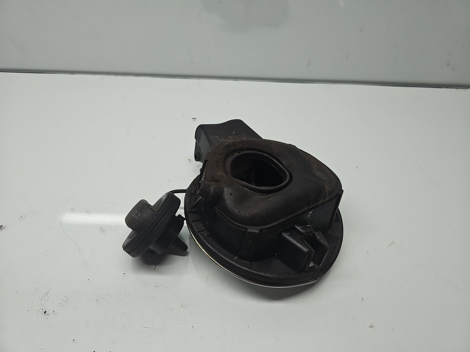 Capac rezervor Volkswagen Passat CC (357) [Fabr 2008-2012] LA7W - imagine 4