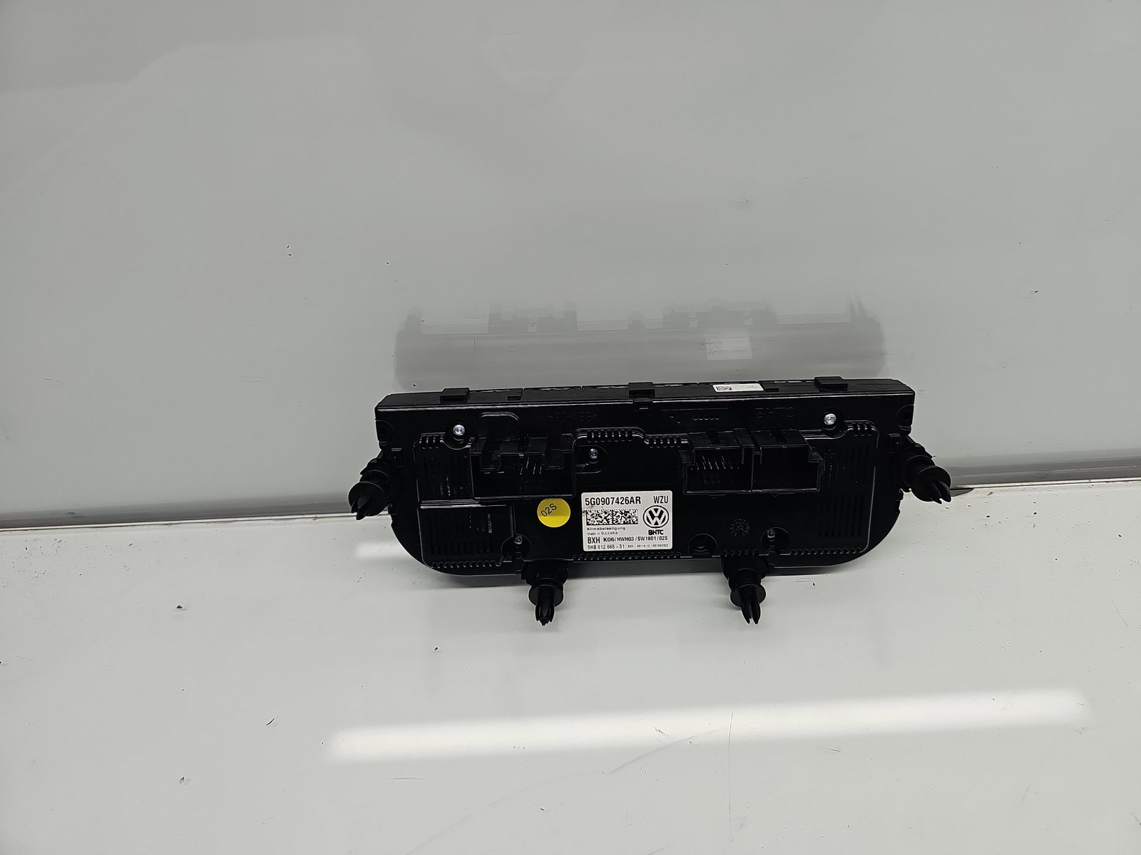 Panou comanda clima Volkswagen Passat B8 Variant (3G5) [Fabr 2015-prezent] 5G0907426AR - imagine 2