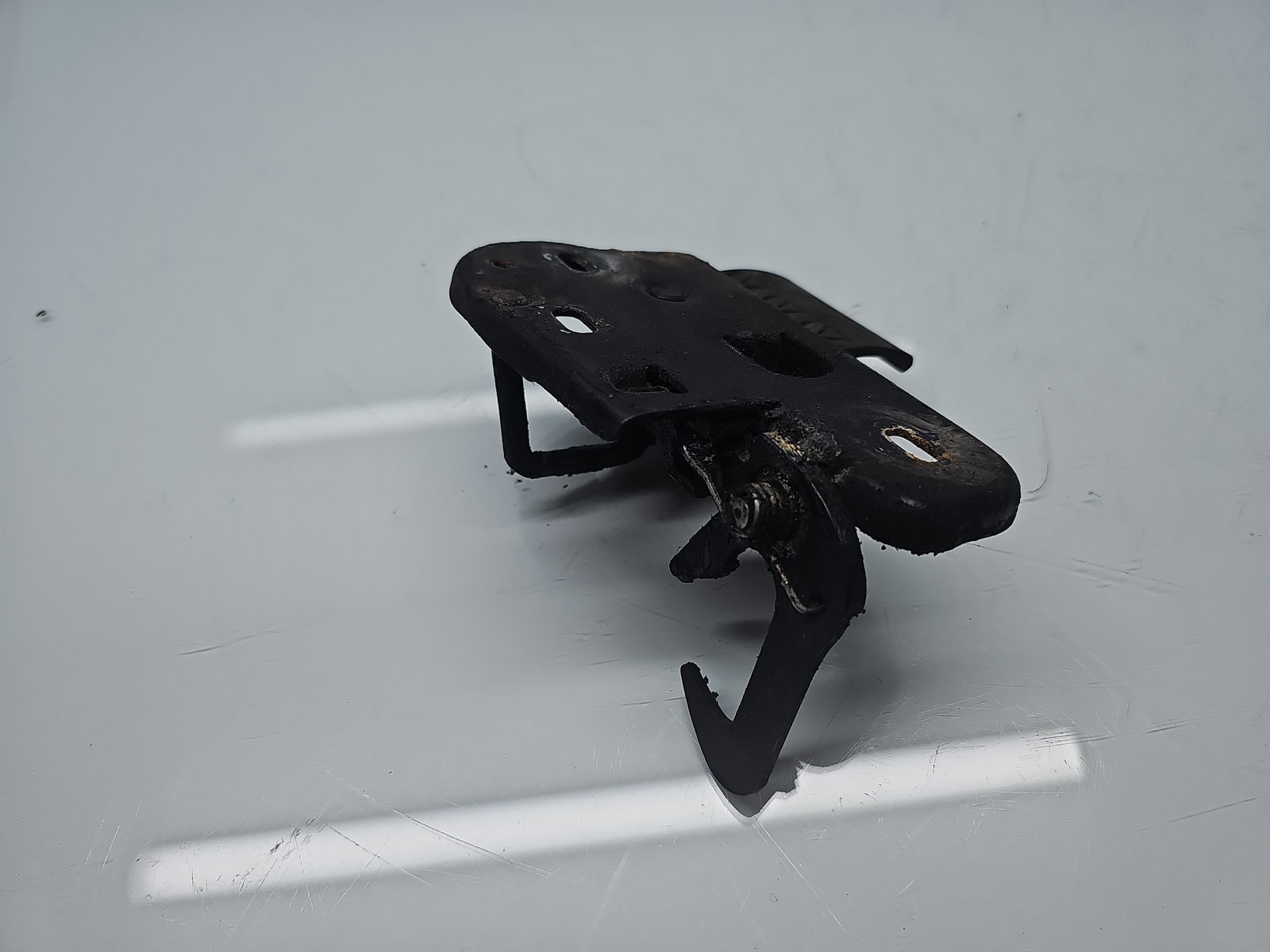 Maner deschidere capota Volkswagen Passat CC (357) [Fabr 2008-2012] 3C8823480A - imagine 2