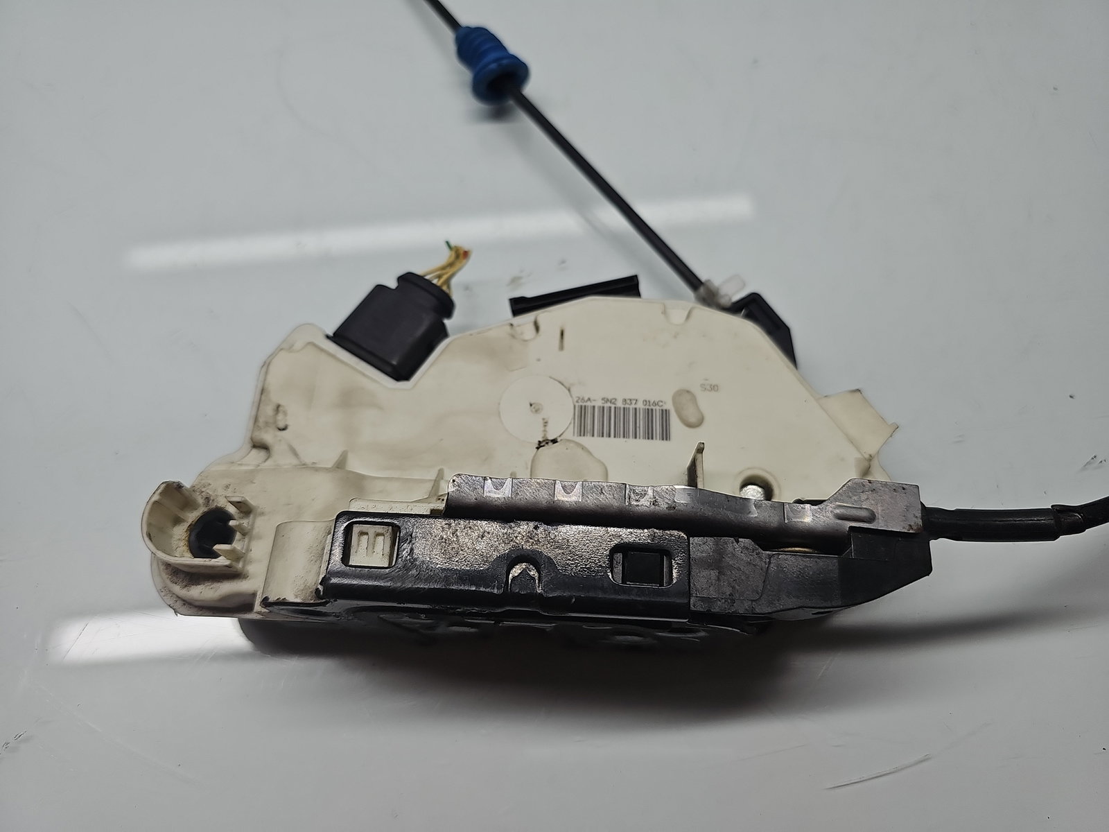 Broasca usa dreapta fata Volkswagen Passat CC (357) [Fabr 2008-2012] 5N2837016C - imagine 2