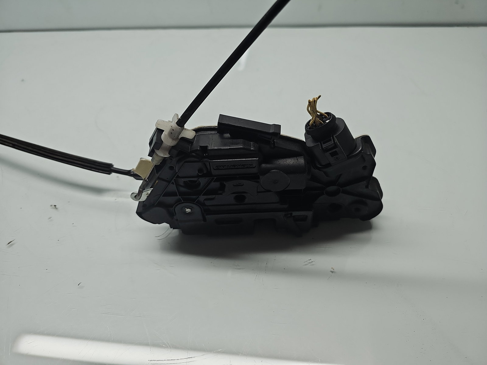 Broasca usa dreapta fata Volkswagen Passat CC (357) [Fabr 2008-2012] 5N2837016C - imagine 4