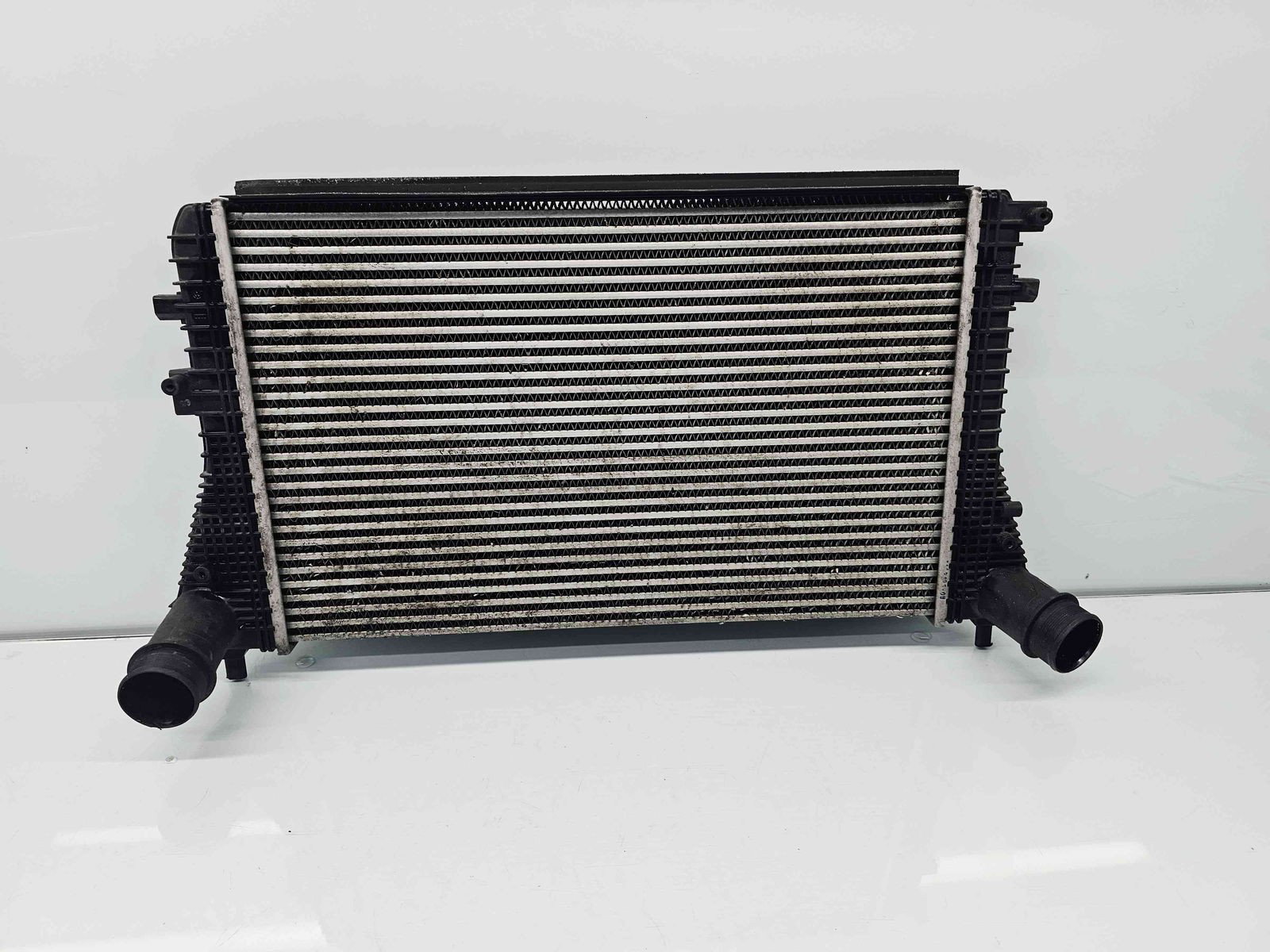 Radiator intercooler Volkswagen Golf 6 (5K1) [Fabr 2009-2013] 1K0145803AF 2.0 TDI CFFB 103KW / 140CP