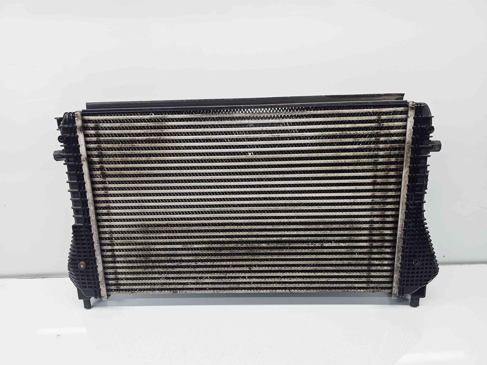 Radiator intercooler Volkswagen Golf 6 (5K1) [Fabr 2009-2013] 1K0145803AF 2.0 TDI CFFB 103KW / 140CP - imagine 2