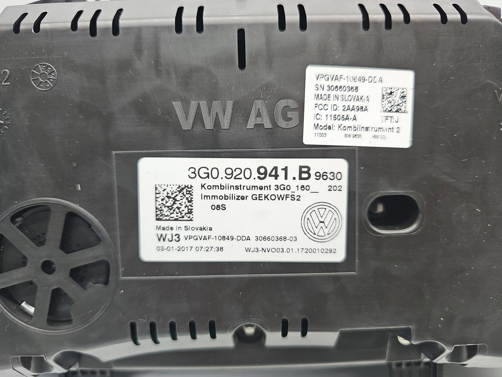 Ceas bord Volkswagen Passat B8 Variant (3G5) [Fabr 2015-prezent] 3G0920941B - imagine 4