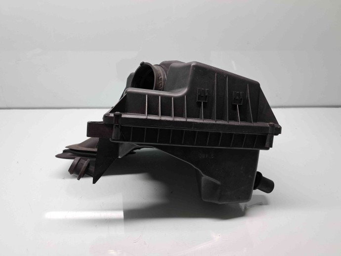 Carcasa filtru aer  Opel Astra J [Fabr 2009-2015] 13256899 2.0 CDTI A20DT 121KW / 165CP