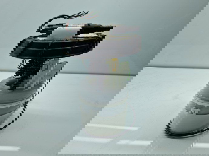 Pompa combustibil Renault Clio 4 (B98) Hatchback [Fabr 2012-2020] 172025354R 1.2 Benz D4F740 55KW / 75CP