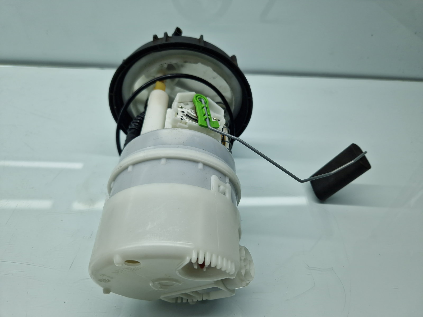 Pompa combustibil Renault Clio 4 (B98) Hatchback [Fabr 2012-2020] 172025354R 1.2 Benz D4F740 55KW / 75CP - imagine 2