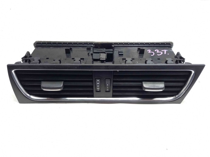 Grila aerisire centrala 8T2820951B Audi A5 (8T3) [Fabr 2007-2015] 2.0 CAHA