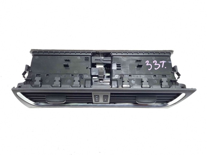 Grila aerisire centrala 8T2820951B Audi A5 (8T3) [Fabr 2007-2015] 2.0 CAHA