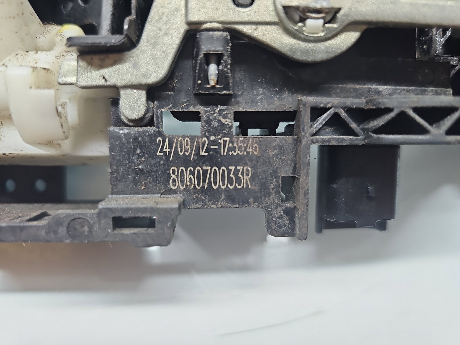 Maner usa stanga spate Renault Megane 3 Hatchback (X95) [Fabr 2008-2015] 806070033R - imagine 6