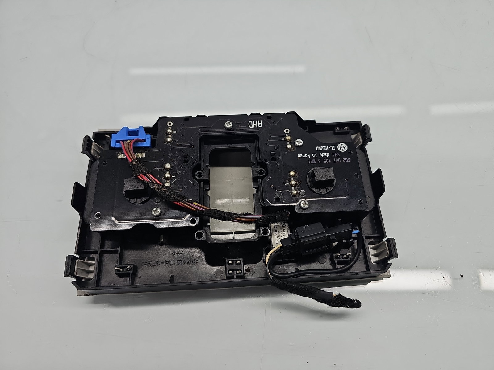 Plafoniera fata Volkswagen Golf 7 (5G) [Fabr 2014-prezent] 5G2947105P - imagine 3