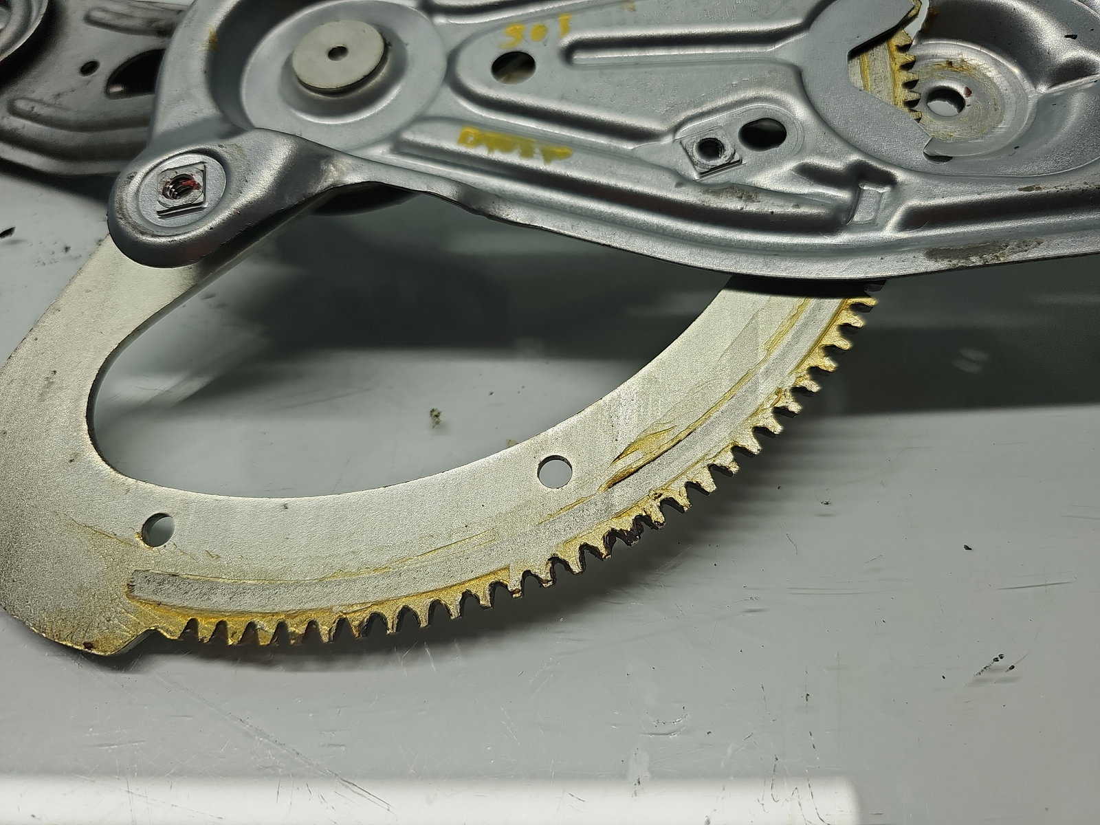 Macara electrica geam dreapta spate Renault Scenic 3 (J95) Facelift [Fabr 2009-2015] 827200006R - imagine 2