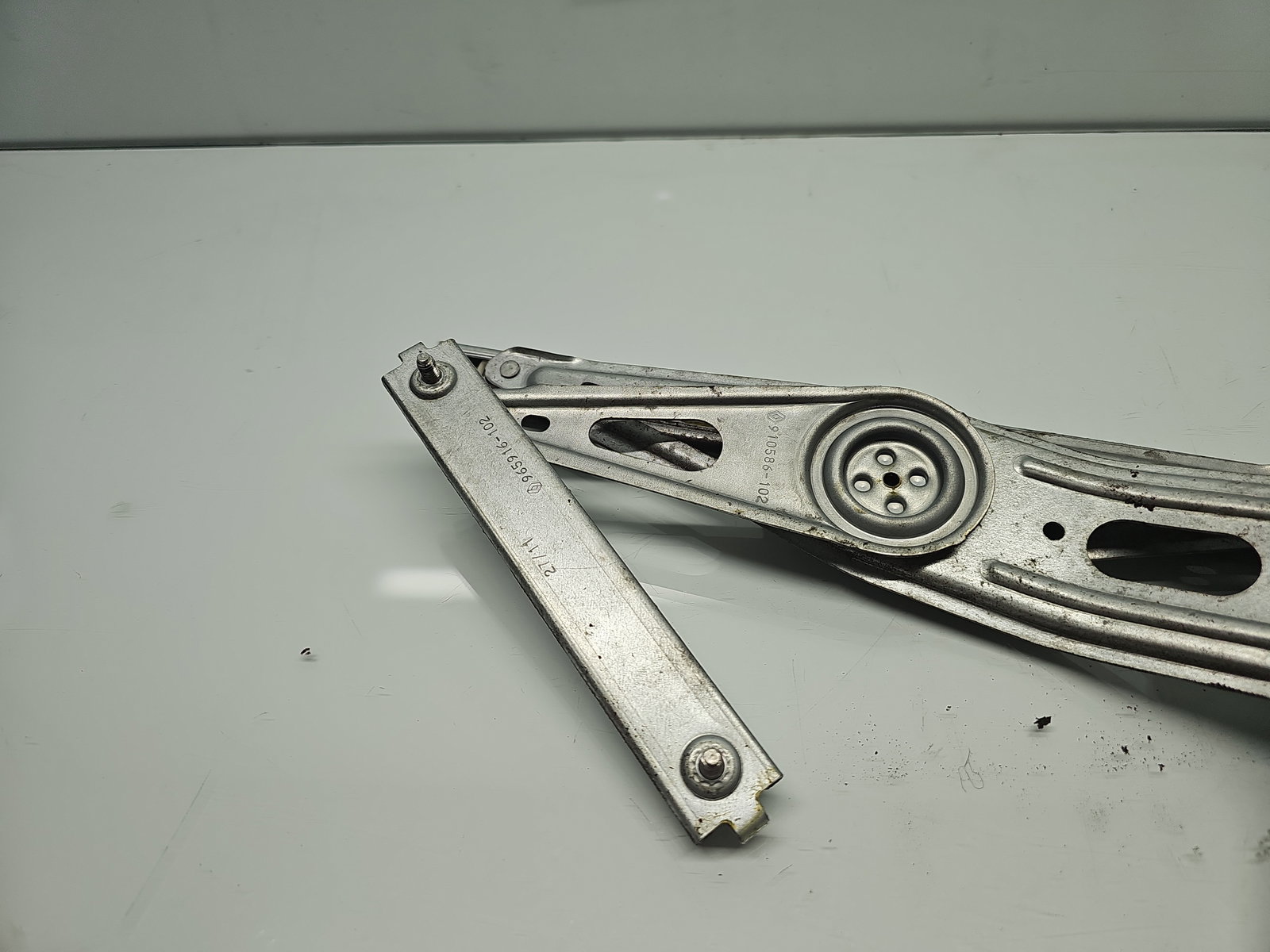 Macara electrica geam dreapta spate Renault Scenic 3 (J95) Facelift [Fabr 2009-2015] 827200006R - imagine 3