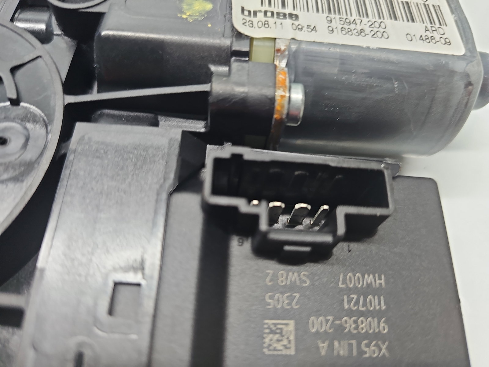 Motoras geam dreapta spate Renault Scenic 3 (J95) Facelift [Fabr 2009-2015] 827303178R - imagine 2