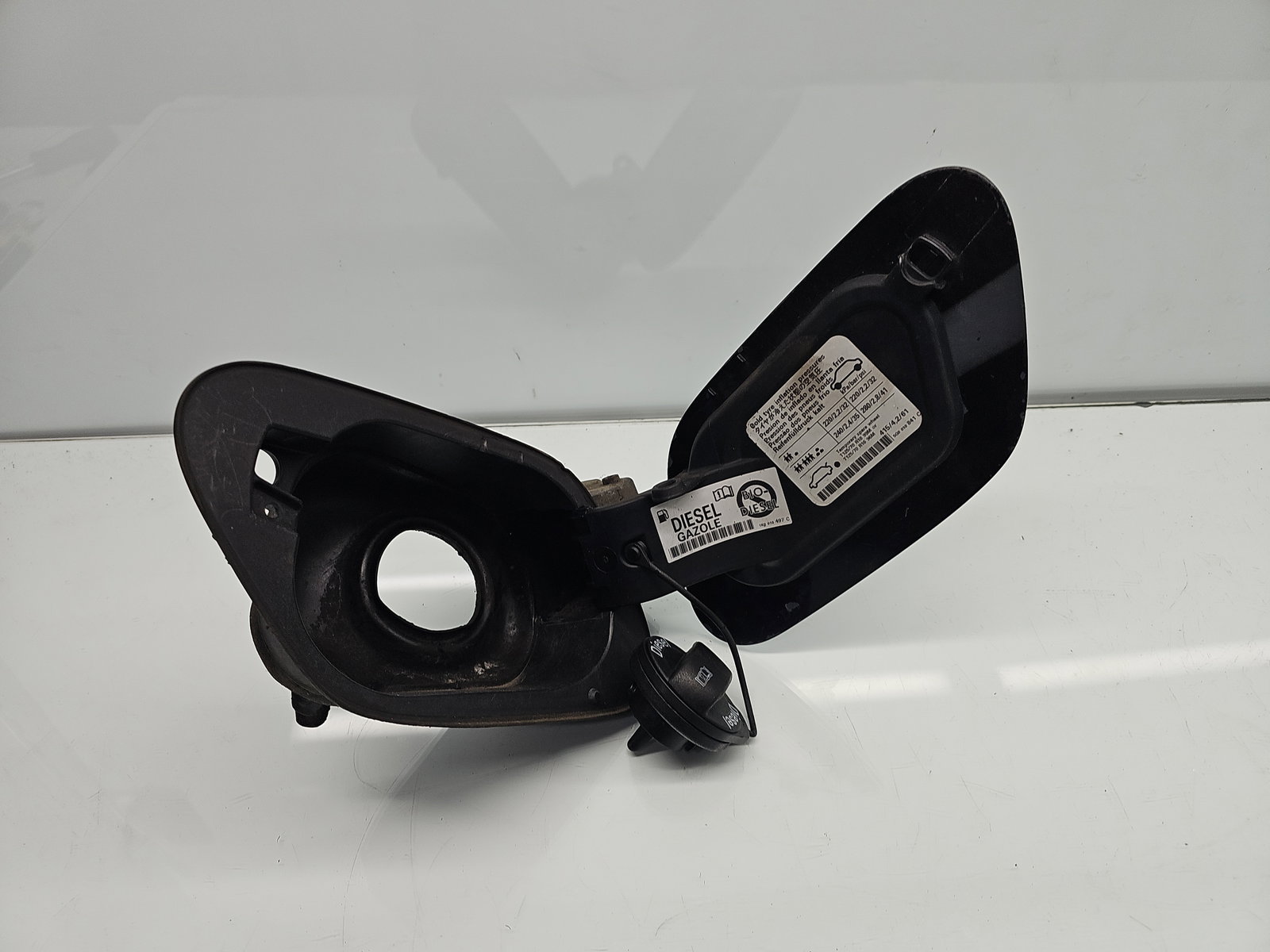 Capac rezervor Volkswagen Golf 7 (5G) [Fabr 2014-prezent] LC9X - imagine 4