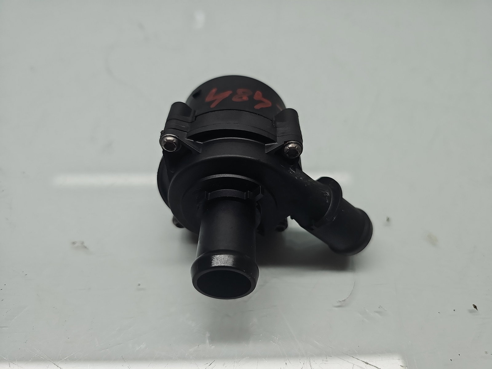 Pompa recirculare apa Seat Leon (5F1) [Fabr 2012-2018] 5Q0965567 2.0 TDI CZEA 110KW / 150CP - imagine 2