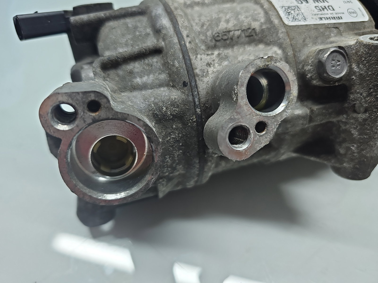 Compresor clima Seat Leon (5F1) [Fabr 2012-2018] 5Q0816803B 2.0 TDI CZEA 110KW / 150CP - imagine 4