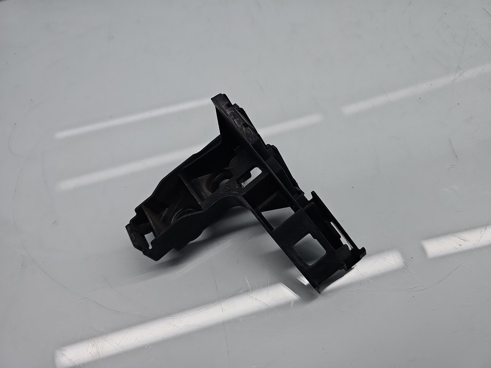 Suport bara dreapta spate Volkswagen Golf 7 (5G) [Fabr 2014-prezent] 5G6807394A - imagine 1