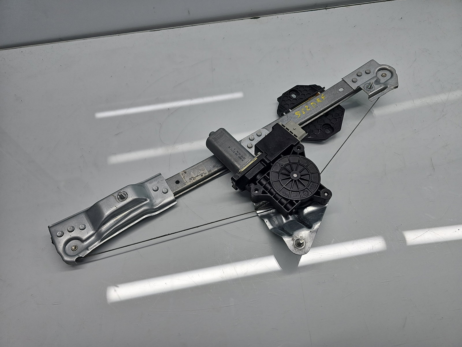 Macara electrica geam dreapta fata Dacia Logan II MCV BK (K52) [Fabr 2013-2022] Facelift OEM - imagine 4