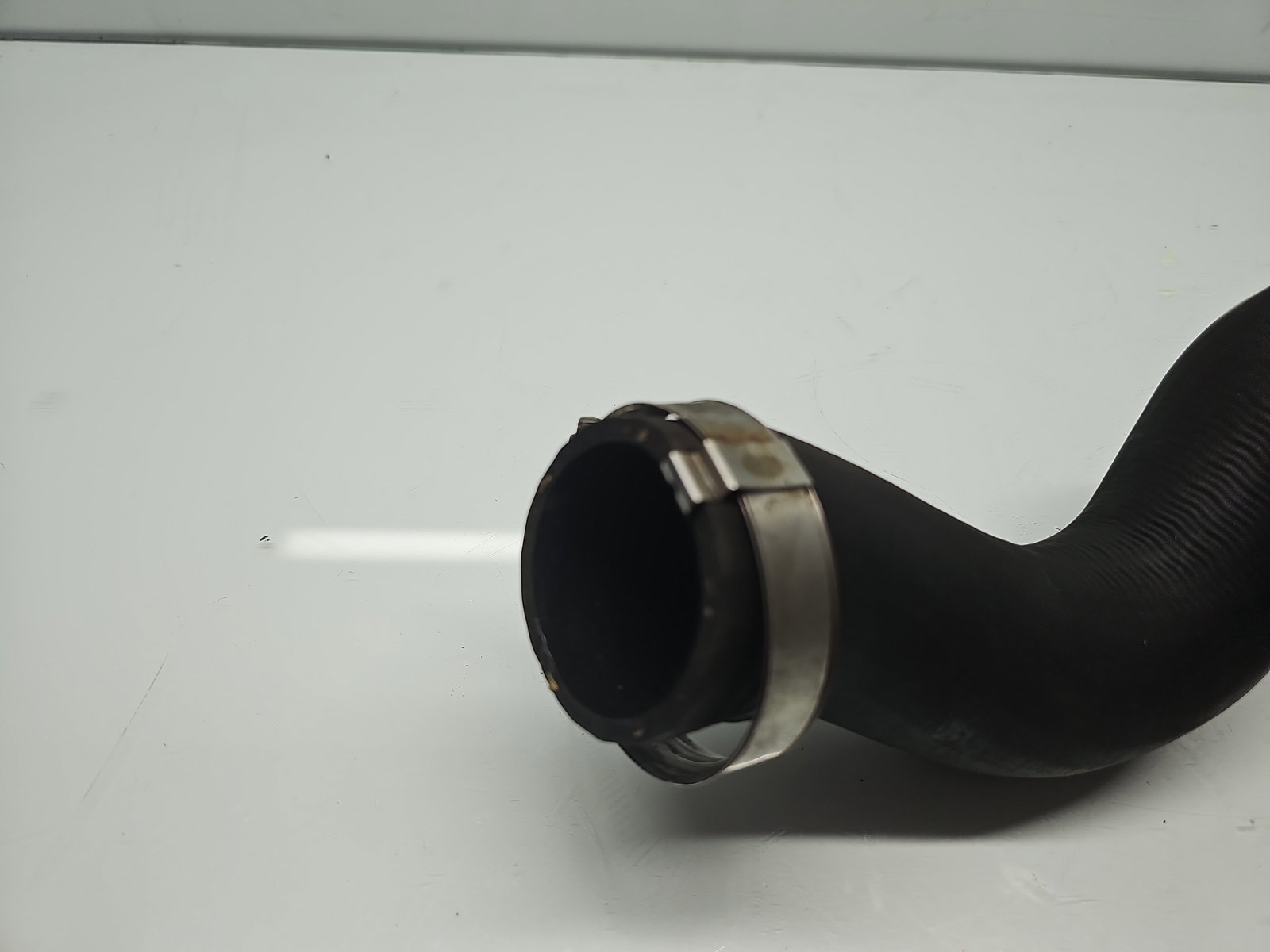 Furtun intercooler Ford Focus 3 Hatchback [Fabr 2011-2015] OEM 1.0 Benz M1DA 92KW / 125CP - imagine 2