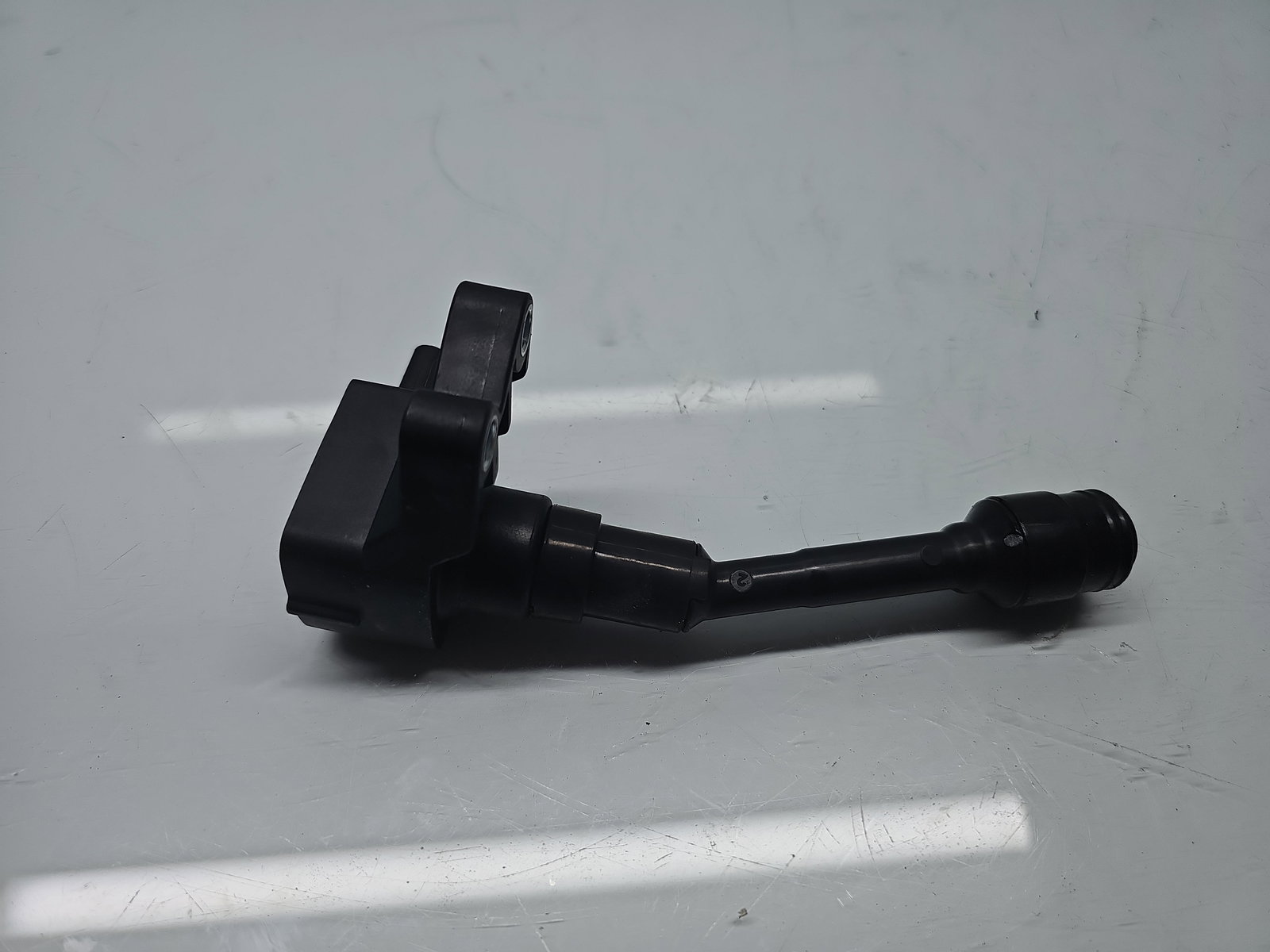 Bobina inductie Ford Focus 3 Hatchback [Fabr 2011-2015] GN10635 1.0 Benz M1DA 92KW / 125CP - imagine 3