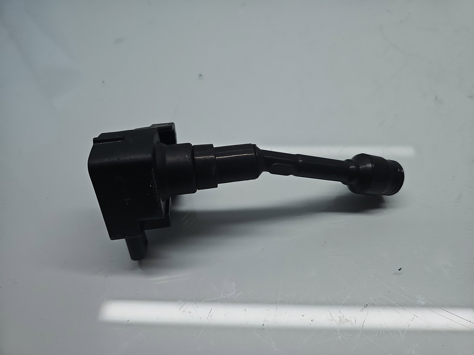 Bobina inductie Ford Focus 3 Hatchback [Fabr 2011-2015] GN10635 1.0 Benz M1DA 92KW / 125CP - imagine 4