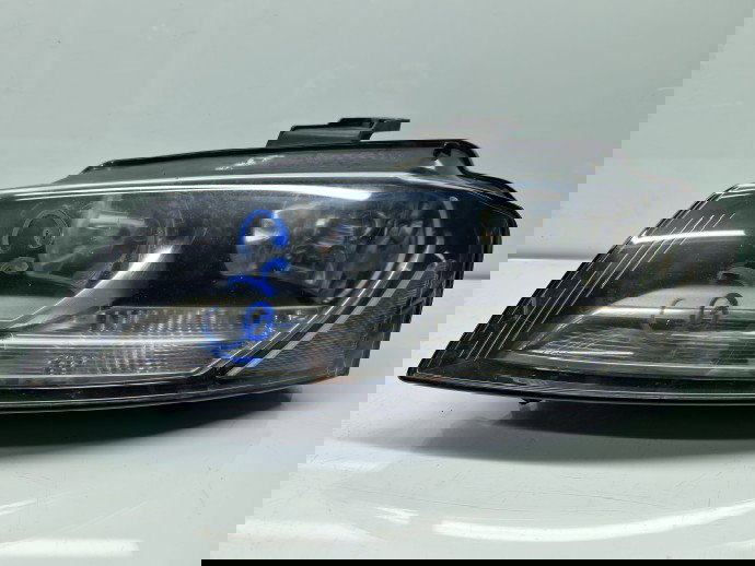  Far stanga AUDI A3 Sportback (8PA) [Fabr 2004-2013] Facelift 8P0941003