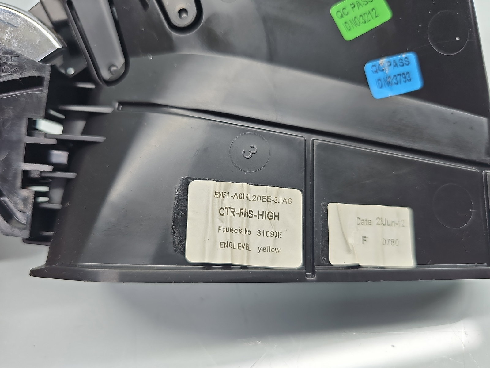 Grila aerisire centrala dreapta Ford Focus 3 Hatchback [Fabr 2011-2015] BM51-A014L20BE-3JA6 - imagine 4