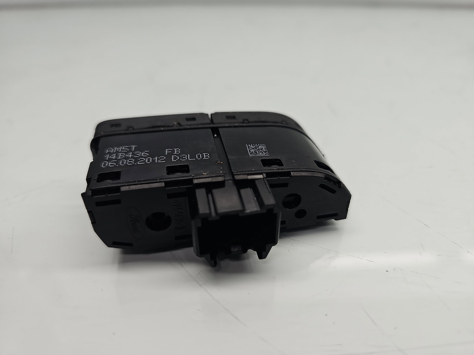 Butoane comenzi consola centrala Ford Focus 3 Hatchback [Fabr 2011-2015] AM5T-14B436-FB - imagine 3