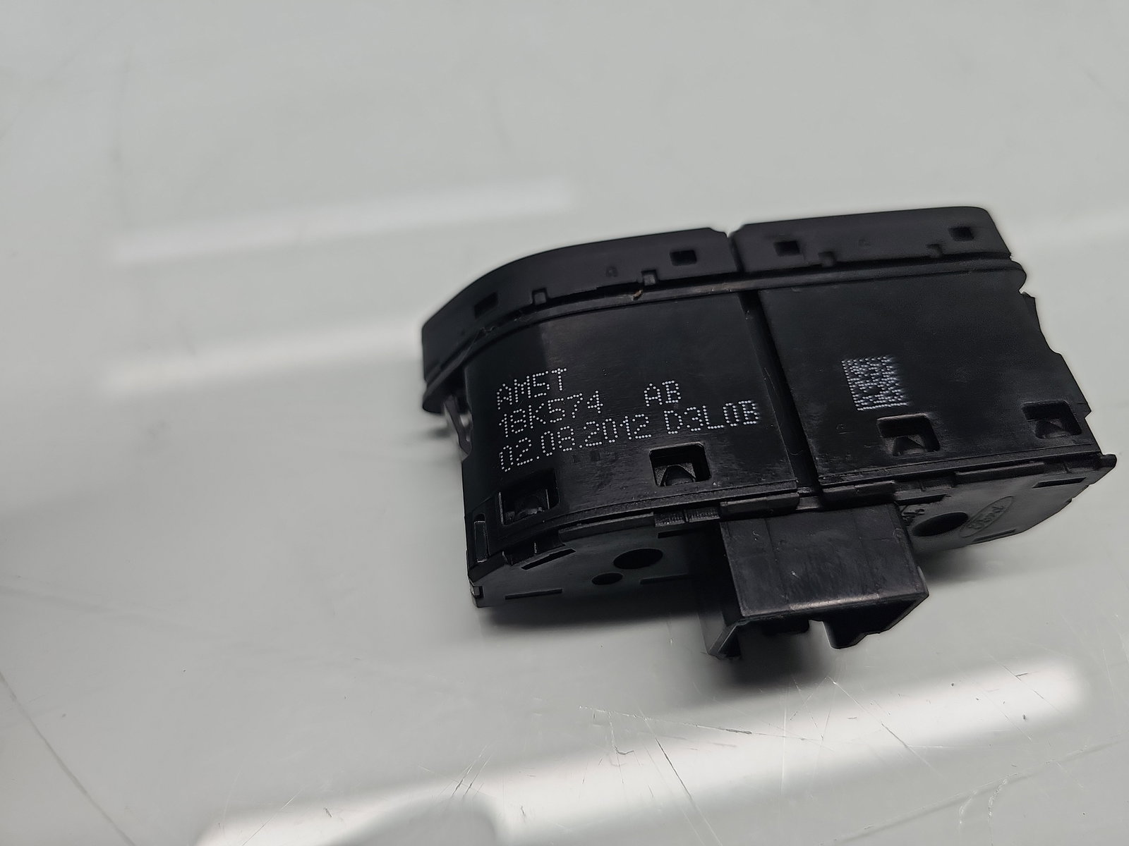 Butoane comenzi consola centrala Ford Focus 3 Hatchback [Fabr 2011-2015] AM5T-18K574-AB - imagine 5