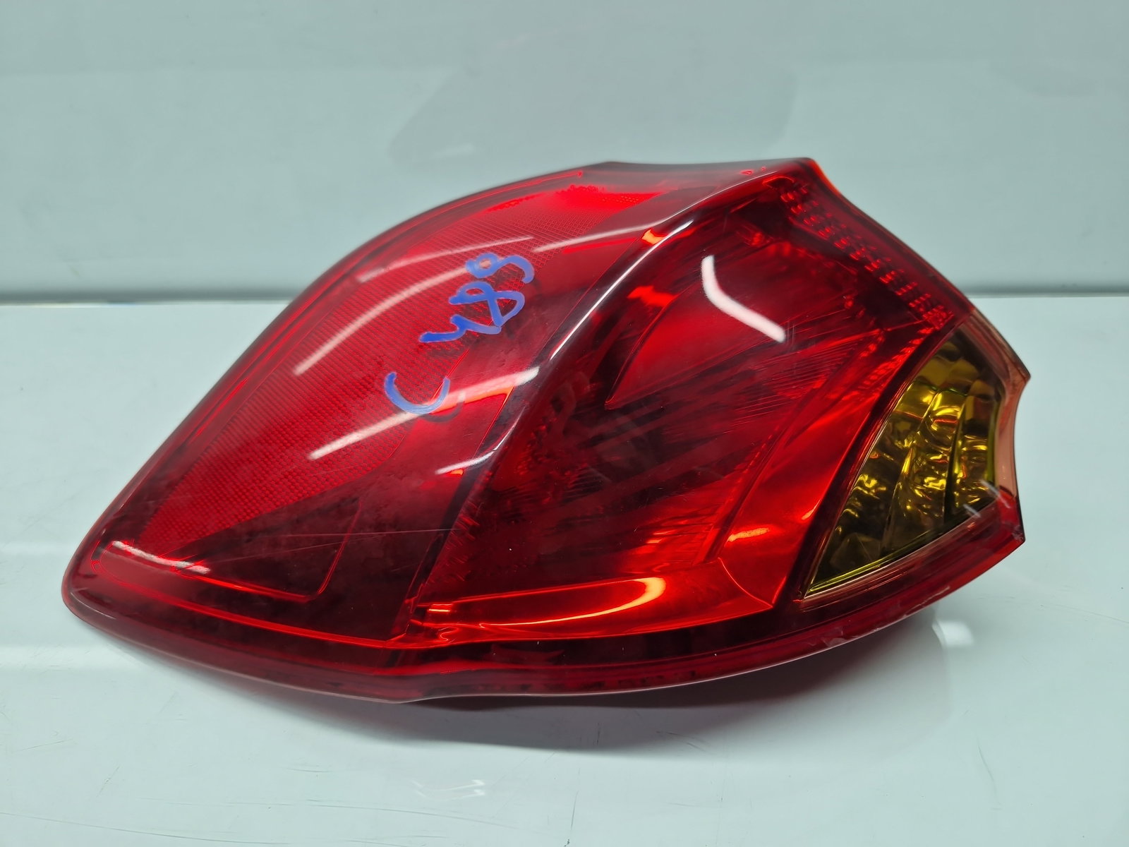 Stop aripa stanga KIA Ceed (JD) [Fabr 2012-2018] 92401A20 - imagine 1