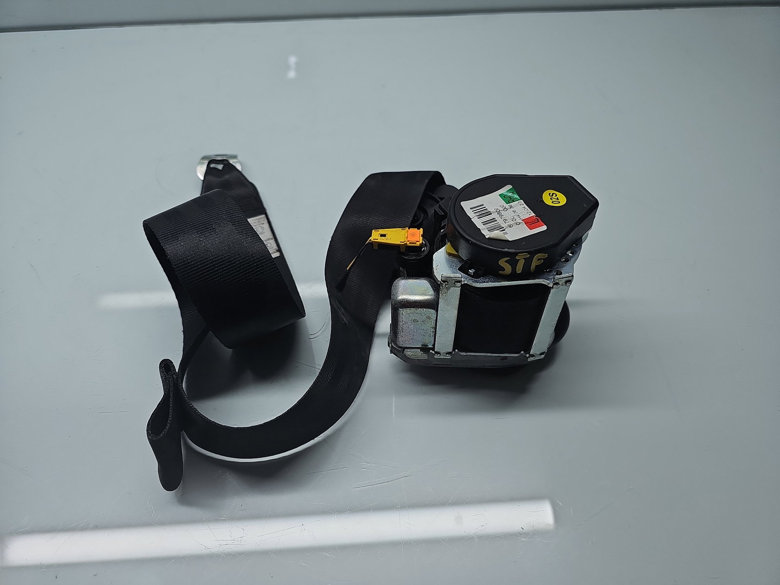 Centura stanga fata Volkswagen Golf 6 (5K1) [Fabr 2009-2013] 1K4857705BH - imagine 1